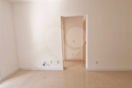 Apartamento à venda com 2 suítes em Pinheirinho, Vinhedo, SP