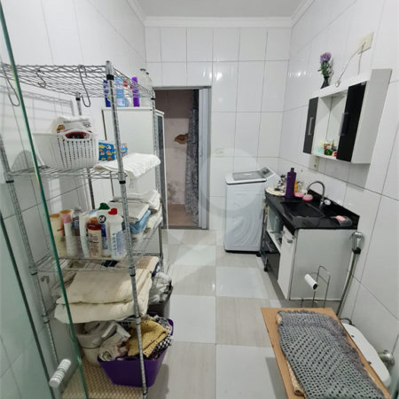 Casa à venda com 6 quartos em Vila dos Remédios, São Paulo, SP