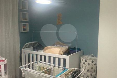 Apartamento à venda com 2 quartos em Jardim Itamarati, Poá, SP