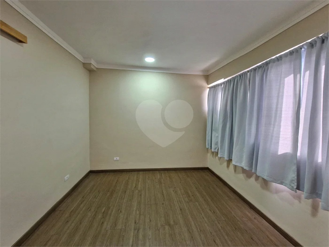 Apartamento à venda com 1 quarto em Vila Mazzei, São Paulo, SP