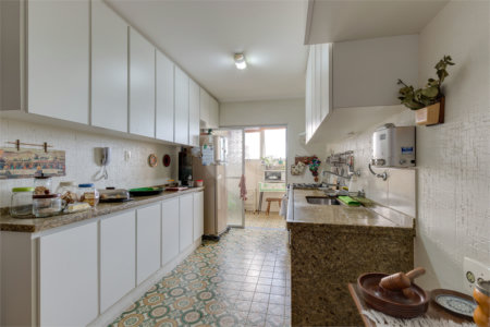 Apartamento à venda com 4 quartos, sendo 1 suíte,  em Chácara Santo Antônio, São Paulo, SP