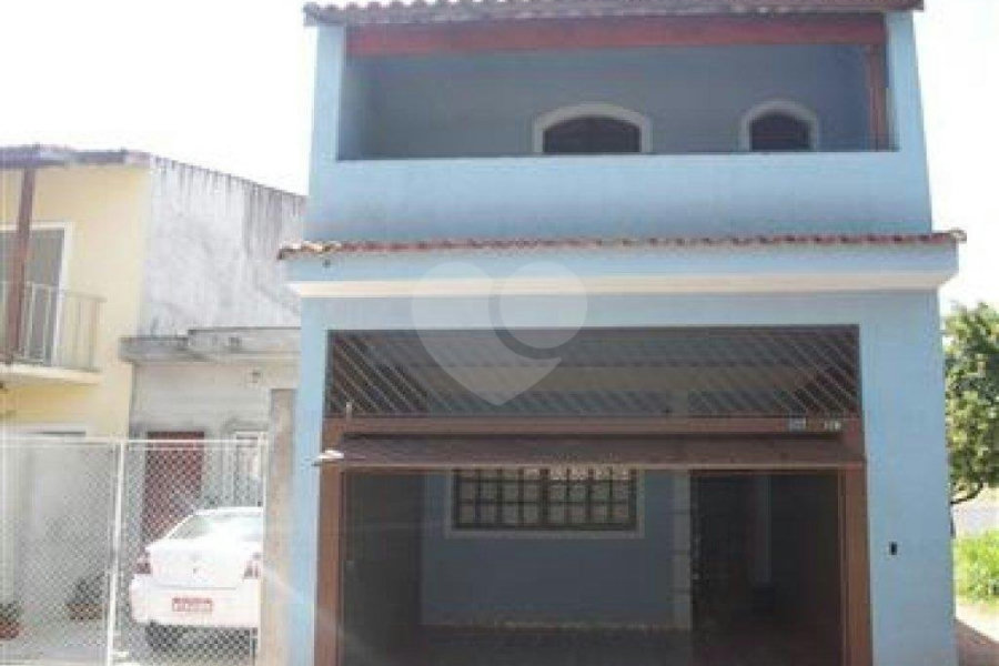 Sobrado à venda com 3 quartos, sendo 1 suíte, em Jardim Virginia Bianca, São Paulo, SP