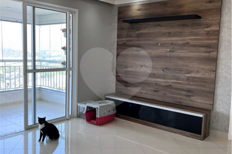 Apartamento à venda com 3 quartos, sendo 1 suíte,  em Vila Lusitânia, São Bernardo do Campo, SP