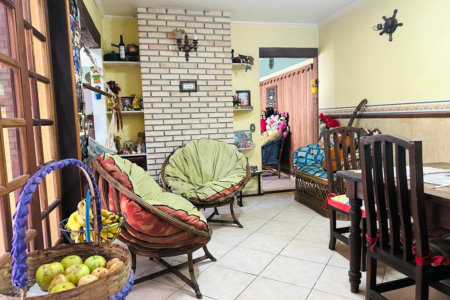 Casa Térrea à venda com 4 quartos, sendo 1 suíte, em Interlagos, São Paulo, SP