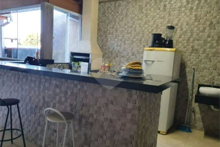 Casa à venda com 3 quartos, sendo 1 suíte, em Jardim Califórnia, Indaiatuba, SP