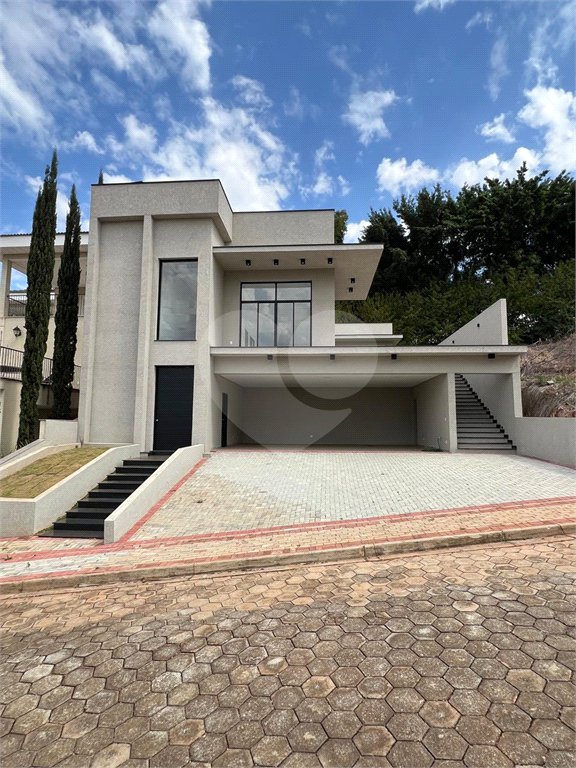 Casa à venda com 3 suítes no condomínio Spazio Design, Bragança Paulista - SP