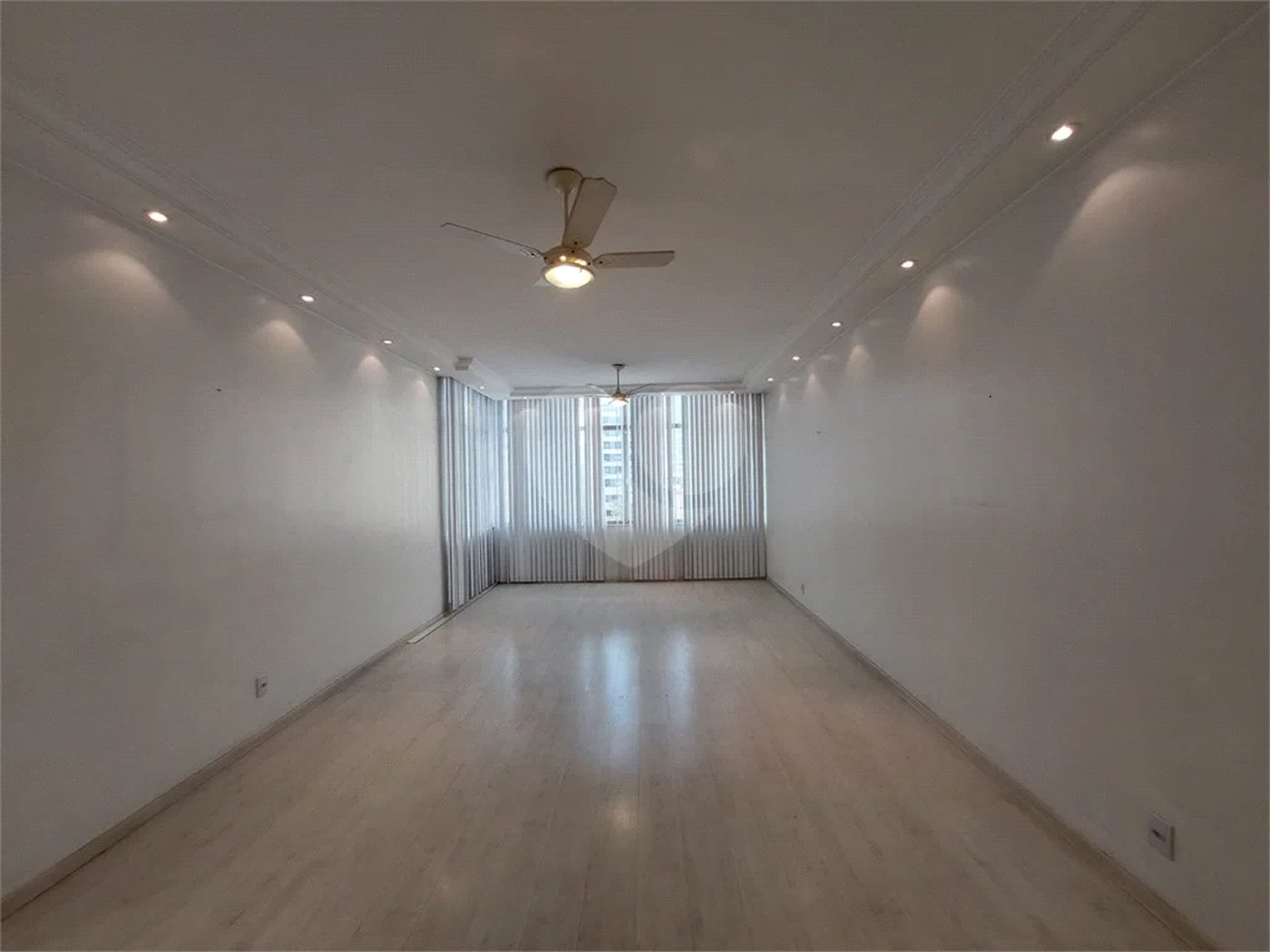 Apartamento à venda com 3 quartos, sendo 1 suíte, em Tijuca, Rio de Janeiro, RJ
