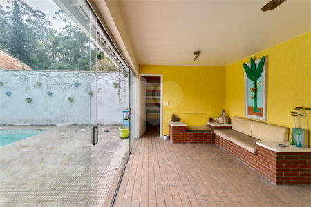Casa à venda com 3 quartos, sendo 2 suítes,  em Alto da Boa Vista, São Paulo, SP