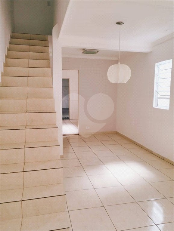 Casa Térrea à venda com 2 suítes em Jardim São Francisco, Mogi das Cruzes, SP