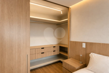 Apartamento à venda com 1 suíte em Santo Amaro, São Paulo, SP