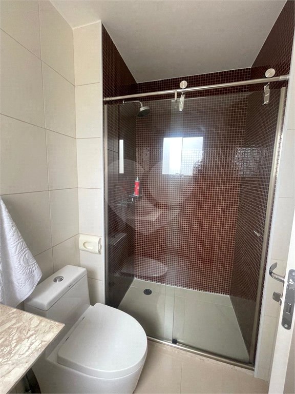Apartamento à venda com 3 quartos, sendo 1 suíte,  em Vila Suissa, Mogi das Cruzes, SP