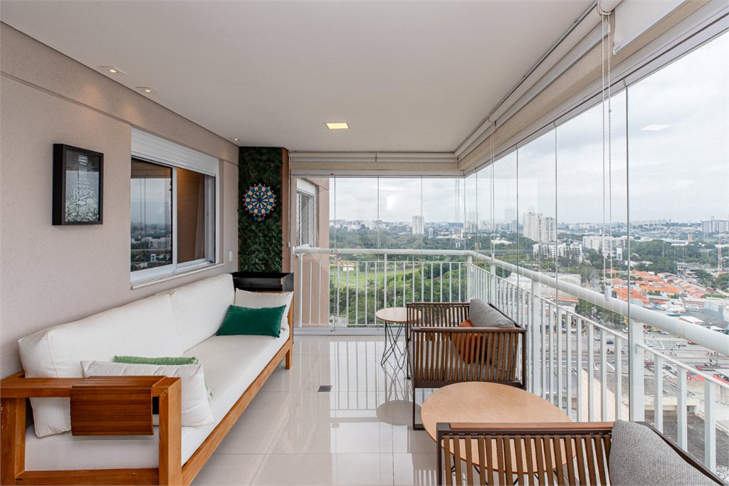 Apartamento à venda com 2 quartos, sendo 1 suíte, em Santo Amaro, São Paulo, SP