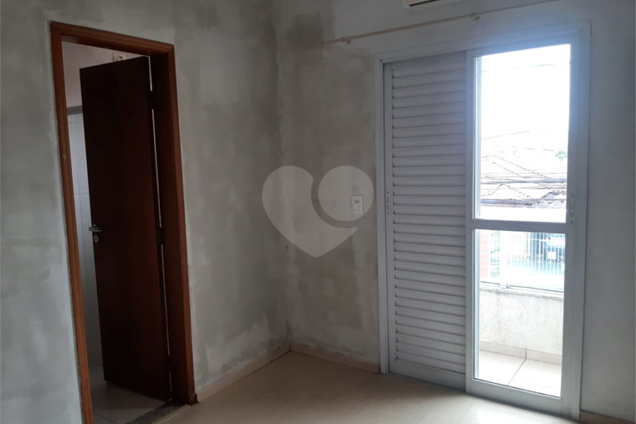 Sobrado à venda com 3 quartos, sendo 2 suítes, em Vila Gustavo, São Paulo, SP