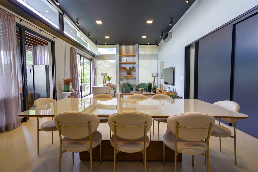 Casa à venda com 5 suítes no condomínio Plaza Athenee, Itu - SP