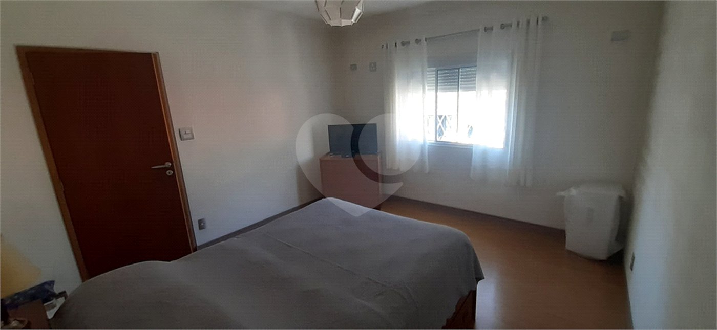 Sobrado à venda com 3 quartos, sendo 2 suítes, em Chácara Monte Alegre, São Paulo, SP