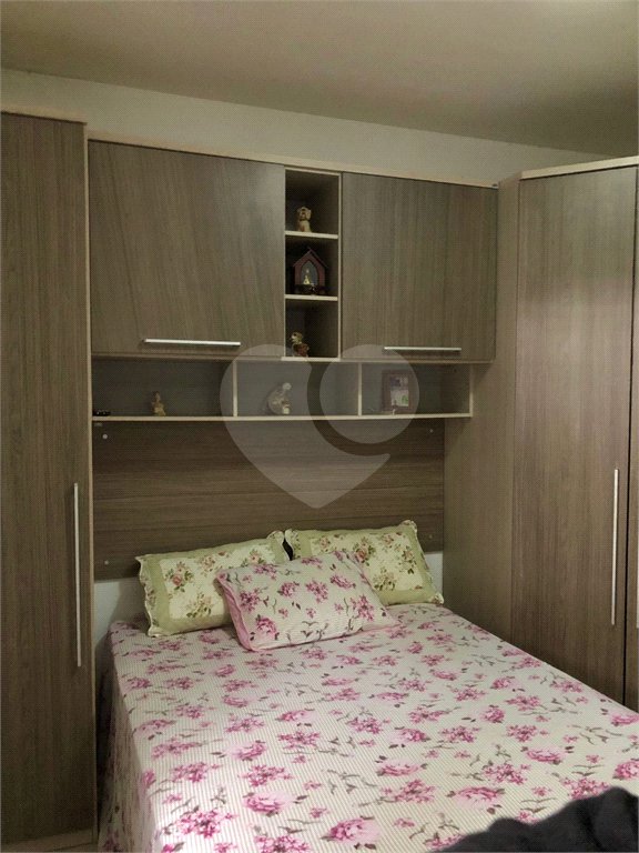 Casa à venda com 2 quartos no condomínio Világio Vitória, Mogi das Cruzes - SP