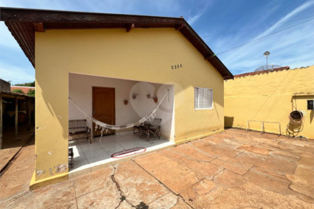 Casa à venda com 3 quartos em Jardim Brasília, Três Lagoas, MS