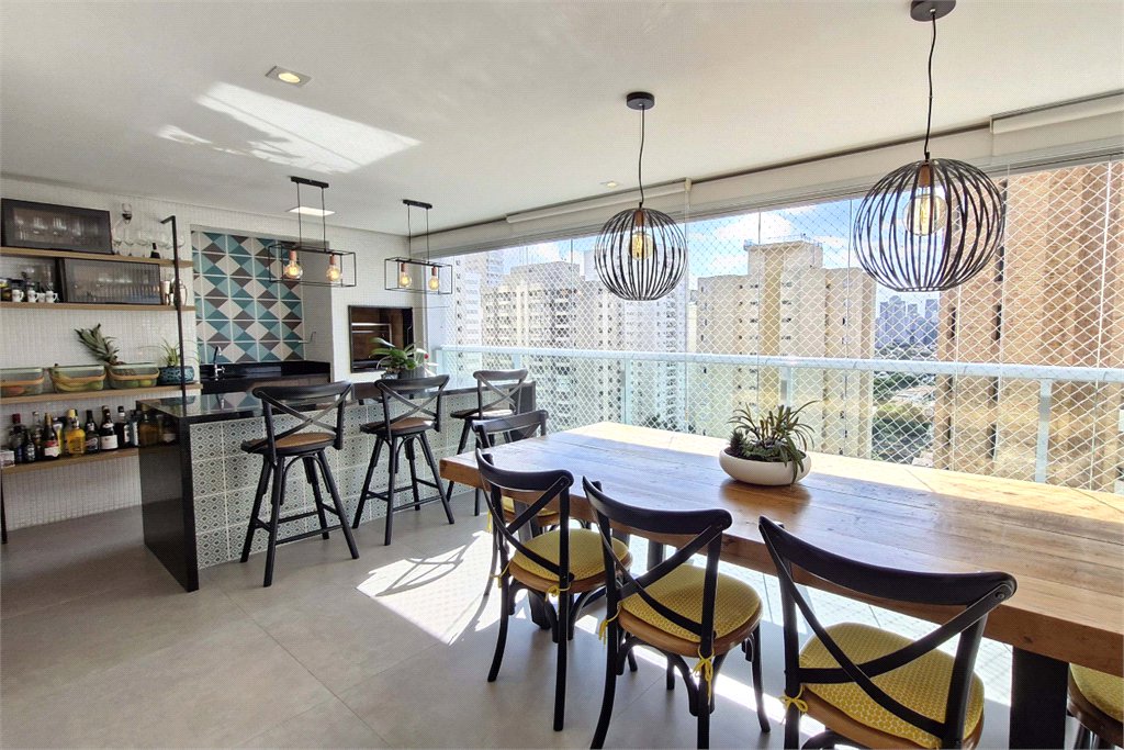 Apartamento à venda com 3 suítes em Brooklin, São Paulo, SP
