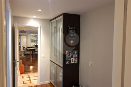 Apartamento à venda com 4 suítes em Jardim Leonor, São Paulo, SP