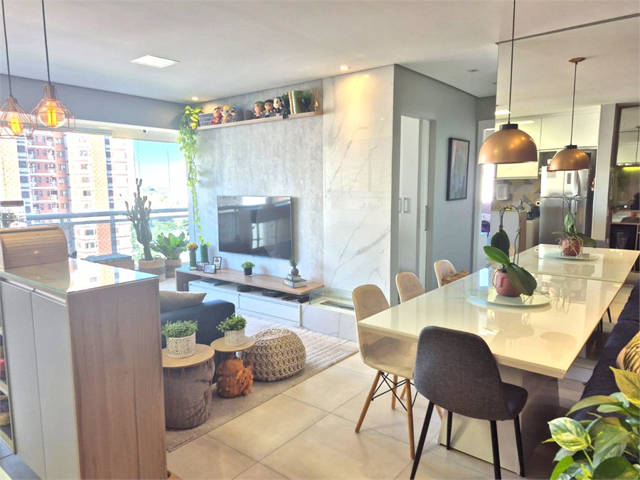 Apartamento à venda com 2 quartos, sendo 1 suíte, em Chácara Santo Antônio, São Paulo, SP