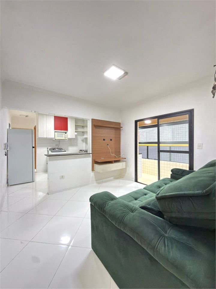 Apartamento Residencial à venda, Boqueirão, Praia Grande - AP1107.
