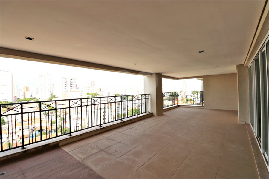 Apartamento à venda com 4 quartos, sendo 2 suítes, em Santana, São Paulo, SP