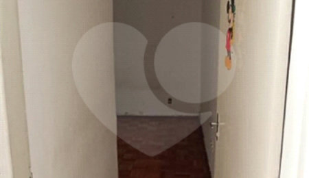 Casa à venda com 2 quartos, sendo 1 suíte,  em Luiz Fagundes, Mairiporã, SP