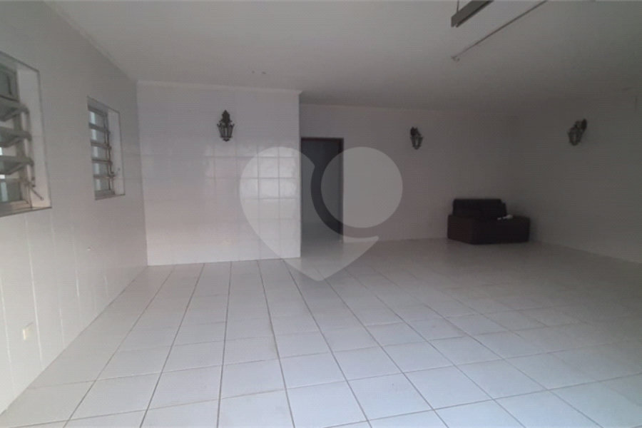 Sobrado à venda com 5 quartos, sendo 1 suíte,  em Vila Rosália, Guarulhos, SP