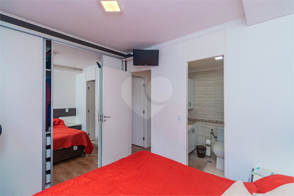 Apartamento à venda com 3 quartos, sendo 1 suíte, em Jardim Marajoara, São Paulo, SP