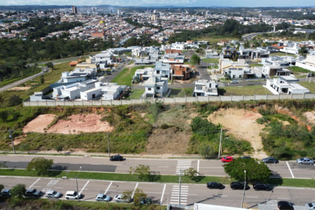 Terreno à venda em Residencial Central Parque, Salto, SP