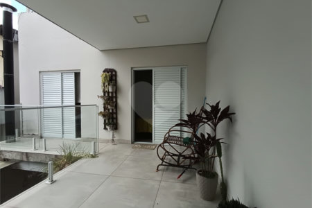 Casa à venda com 4 quartos, sendo 2 suítes, em Parque Jataí, Votorantim, SP