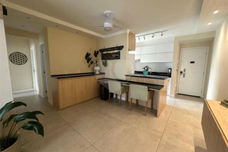 Apartamento à venda com 3 quartos, sendo 1 suíte, em Vila Andrade, São Paulo, SP