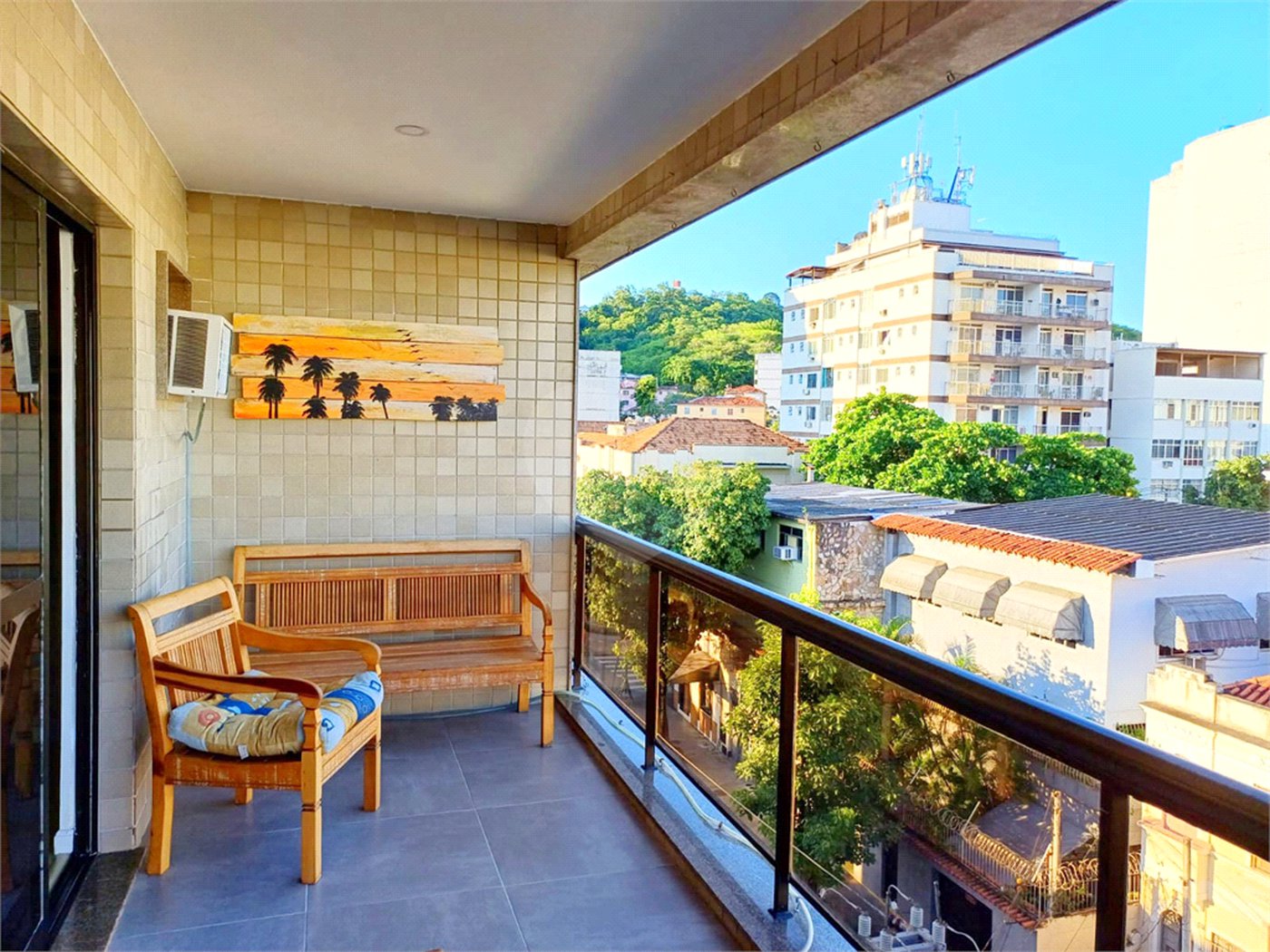 Apartamento à venda com 3 quartos, sendo 1 suíte, em Vila Isabel, Rio de Janeiro, RJ