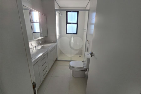 Apartamento para alugar com 3 suítes no Centro, Itapetininga, SP
