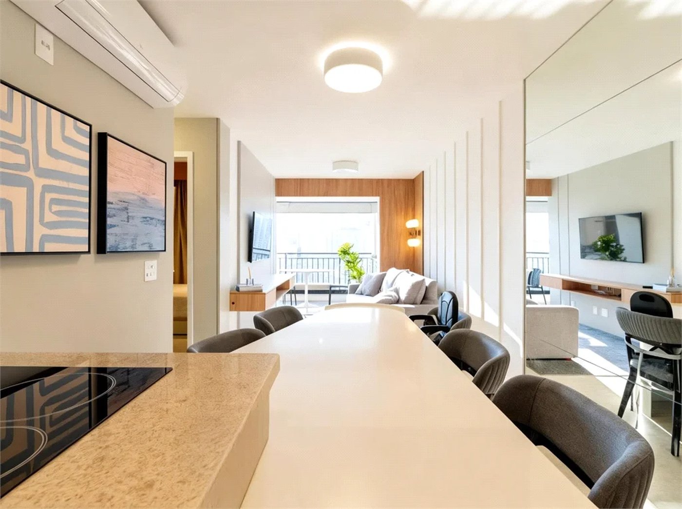 Apartamento à venda com 2 quartos, sendo 1 suíte,  em Vila Cordeiro, São Paulo, SP