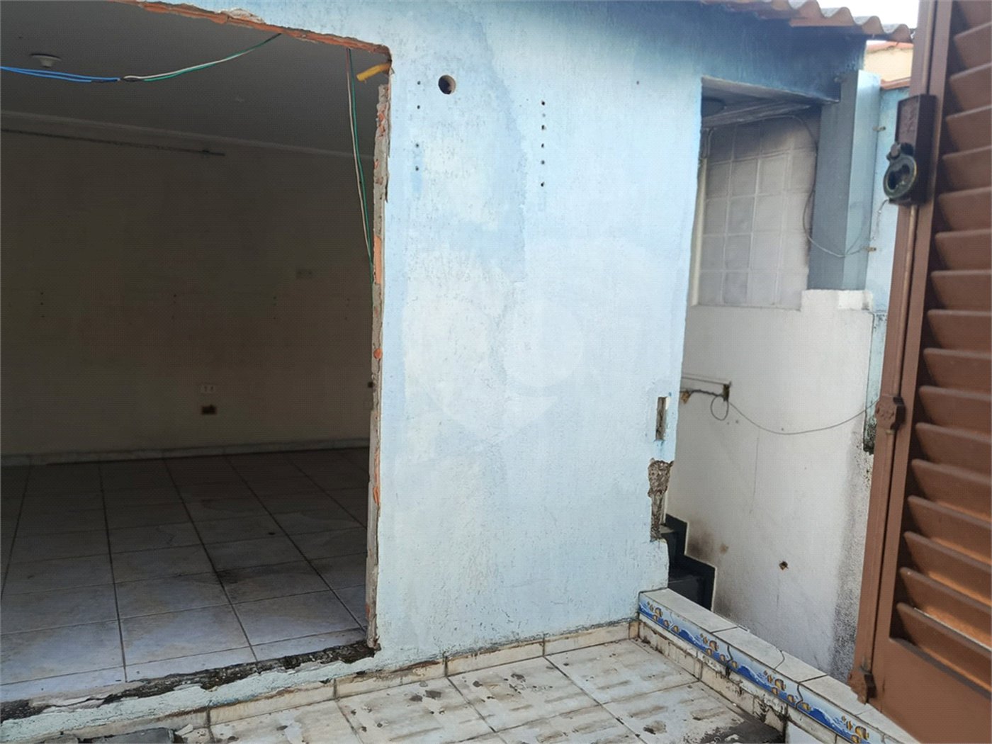 Oportunidade! Sobrado 3 Dorms/ 1 Suíte e 2 Vagas