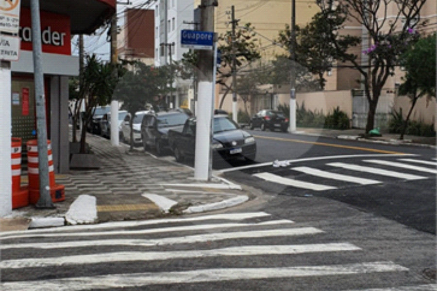 Prédio à venda em Bom Retiro, São Paulo, SP