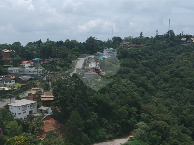 Casa à venda com 3 suítes no condomínio Alpes da Cantareira, Mairiporã - SP