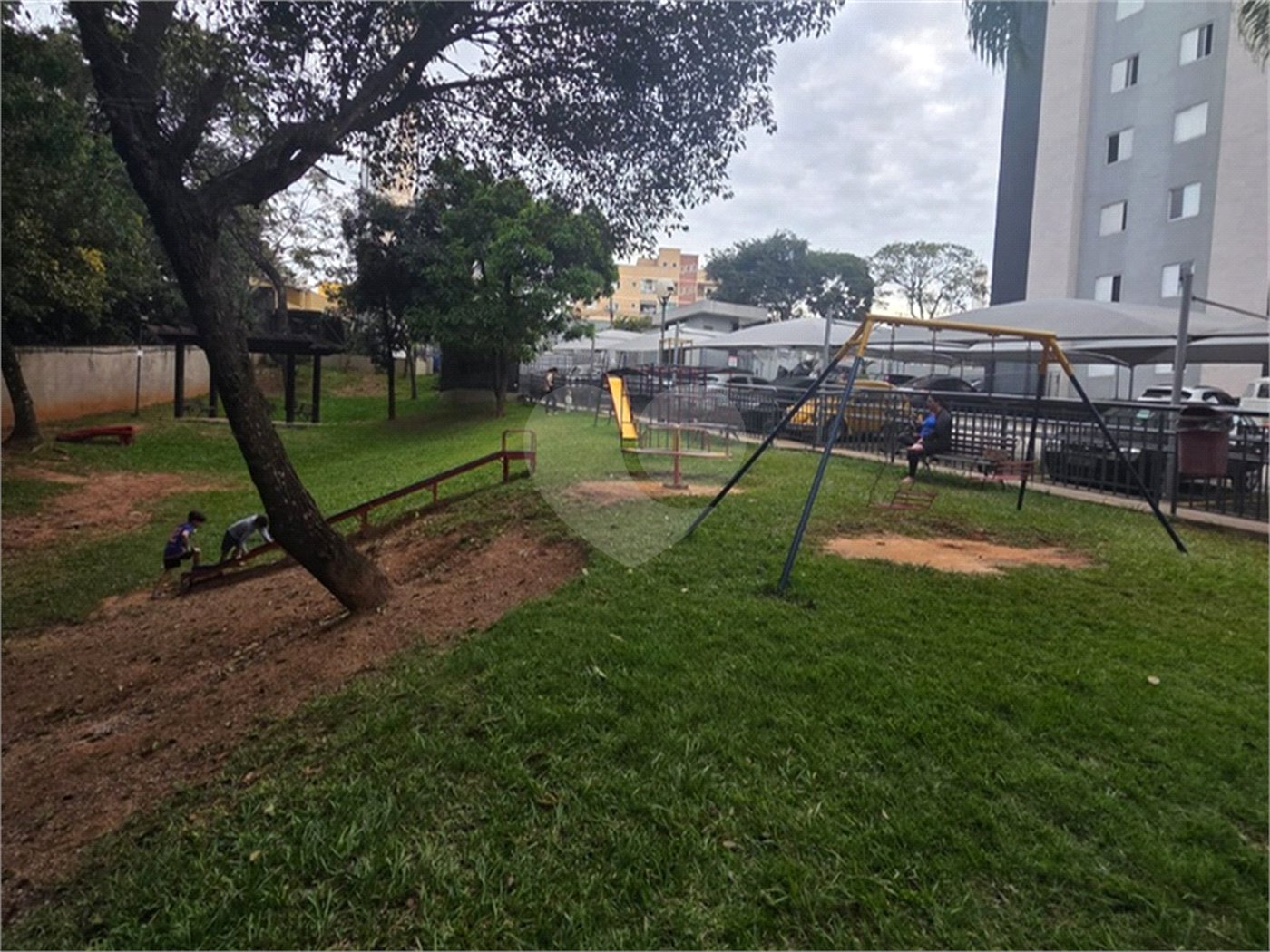 Apartamento à venda com 2 quartos em Vila Fiori, Sorocaba, SP