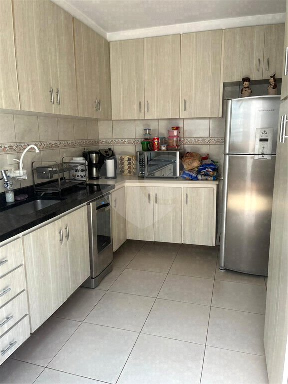 Sobrado à venda com 3 quartos, sendo 1 suíte, em Vila Santo Estéfano, São Paulo, SP