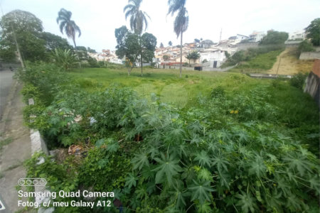 Terreno à venda em Vila Oliveira, Mogi das Cruzes, SP