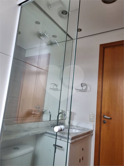 Apartamento à venda com 2 quartos, sendo 1 suíte,  em Vila Mogilar, Mogi das Cruzes, SP