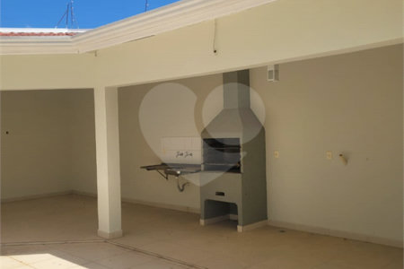 Sobrado à venda com 3 suítes em Jardim Regente, Indaiatuba, SP