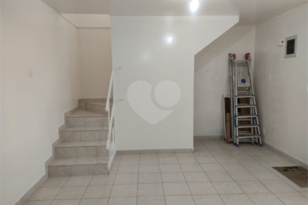 Sobrado à venda com 3 quartos em Santo Amaro, São Paulo, SP