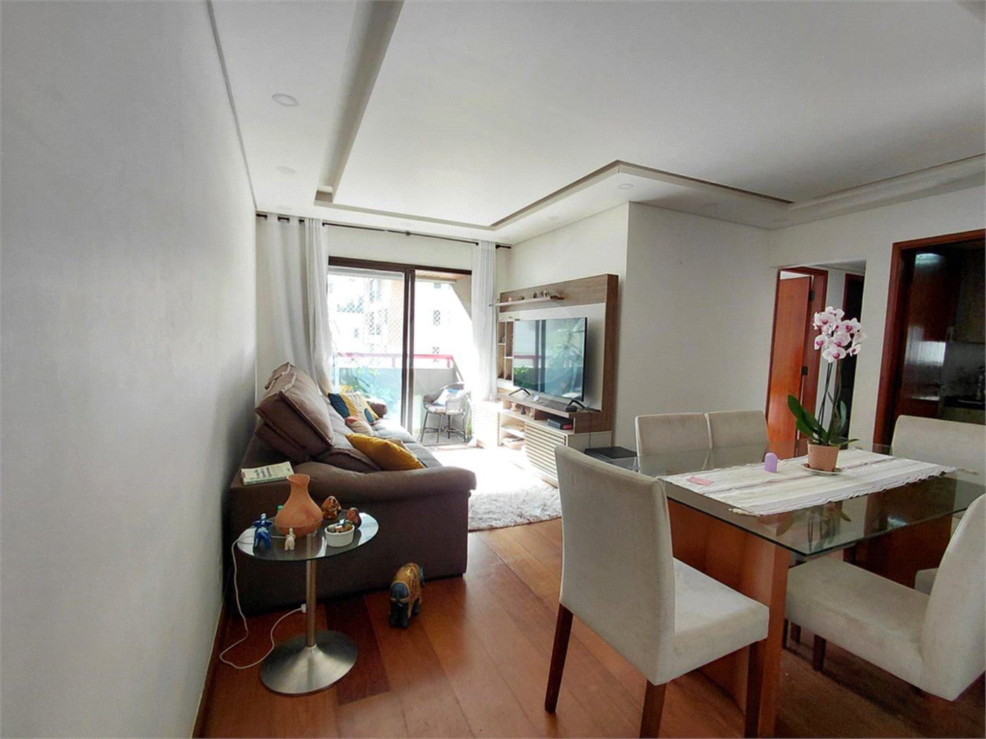 Apartamento à venda com 2 quartos, sendo 1 suíte,  em Perdizes, São Paulo, SP