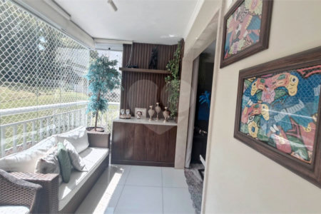 Apartamento à venda com 3 quartos, sendo 1 suíte, em Jardim das Vertentes, São Paulo, SP