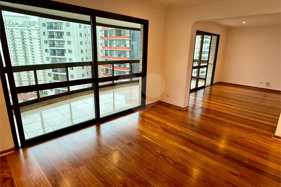 Apartamento à venda com 4 suítes em Santana, São Paulo, SP