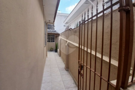Sobrado à venda com 2 quartos em Vila Mazzei, São Paulo, SP