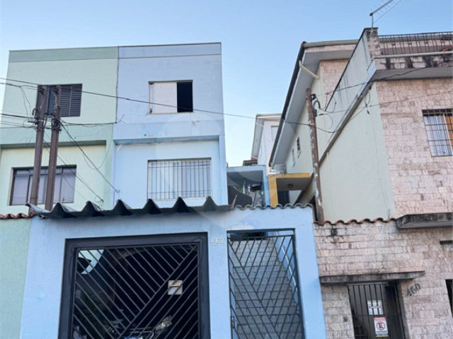 Sobrado à venda com 3 quartos, sendo 1 suíte,  em Vila Aurora (zona Norte), São Paulo, SP