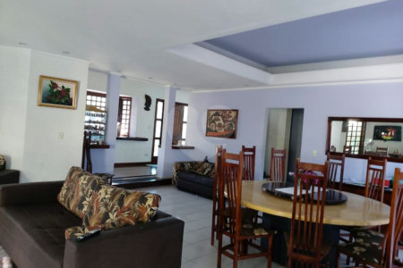Sobrado à venda com 4 quartos, sendo 1 suíte, em Vila Rosália, Guarulhos, SP